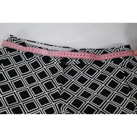 J. Crew Women's Black & White Geometric Print Cotton Shorts Size Small - Picture 10 of 13